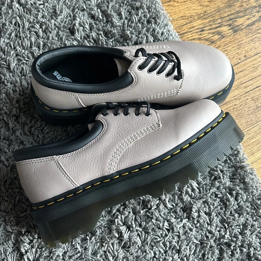 Dr Martens 8053 Quad Womens Size 10 Leather Derby Oxford Shoes Pisa Taupe